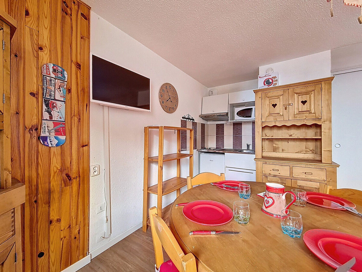 Studio 22m² aux Menuires avec balcon sud fermé - Photo 4