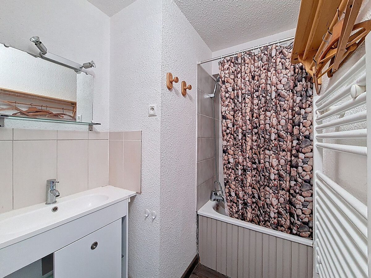 Studio 22m² aux Menuires avec balcon sud fermé - Photo 10