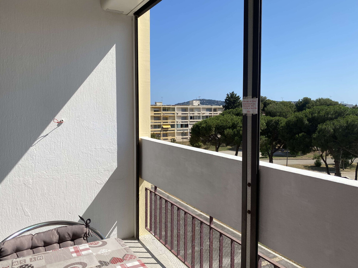 Studio vue parc, balcon, climatisation à Balaruc - Photo 12
