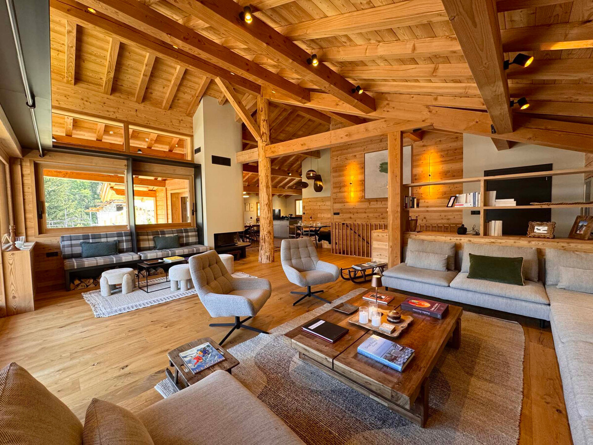 Chalet 300 m² Vars : 6 chambres, sauna et cave à vin - Photo 1