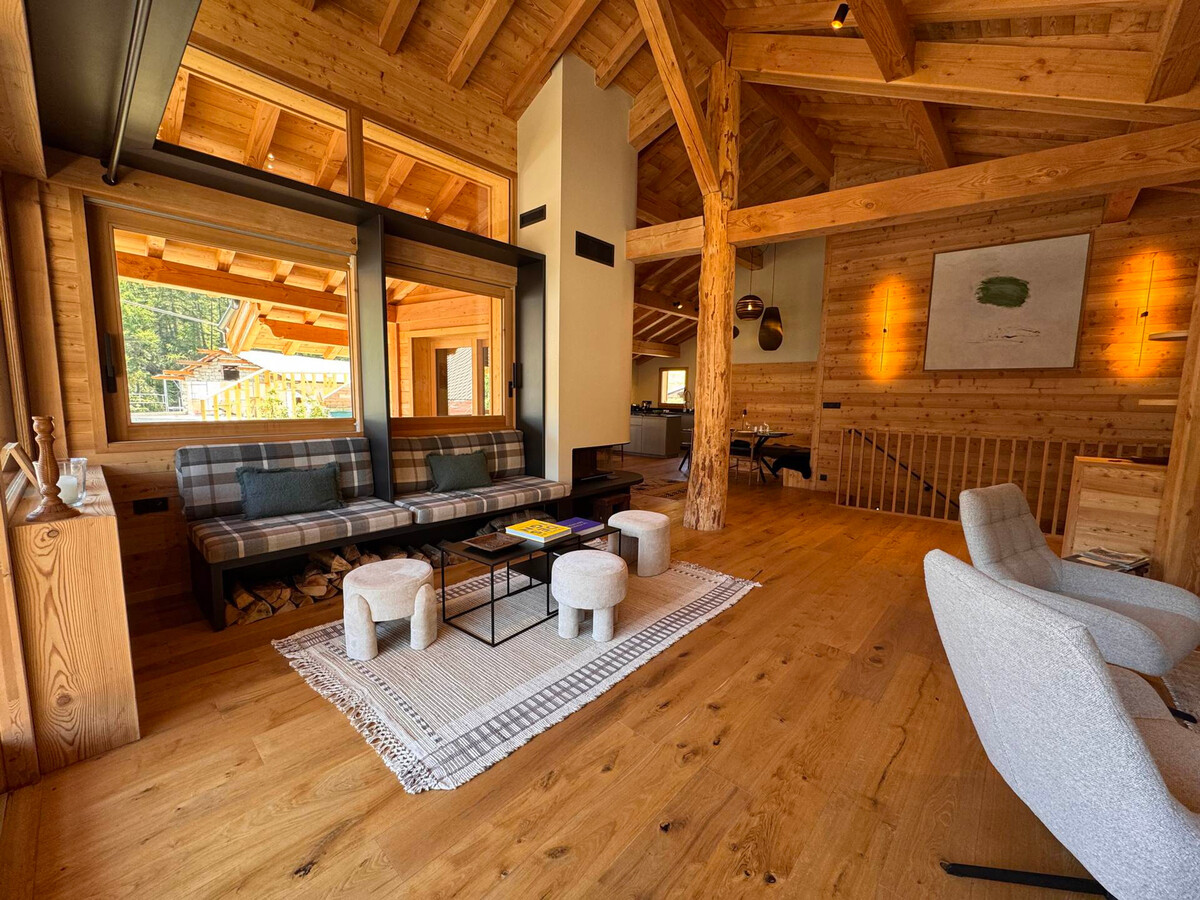Chalet 300 m² Vars : 6 chambres, sauna et cave à vin - Photo 2