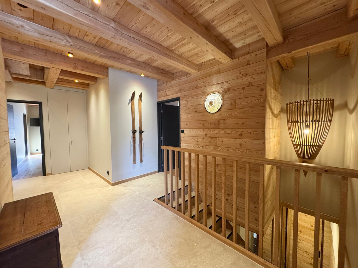 Chalet 300 m² Vars : 6 chambres, sauna et cave à vin - Photo 20