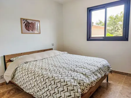 Lou Pantaia – Villa 95 m² piscine à Callas - Photo 4