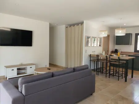 Lou Pantaia – Villa 95 m² piscine à Callas - Photo 11