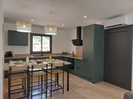 Lou Pantaia – Villa 95 m² piscine à Callas - Photo 14