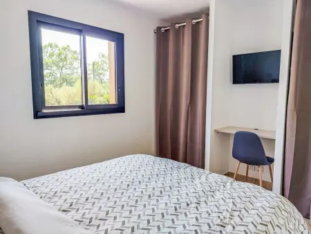 Lou Pantaia – Villa 95 m² piscine à Callas - Photo 20