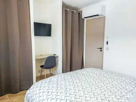 Lou Pantaia – Villa 95 m² piscine à Callas - Photo 21