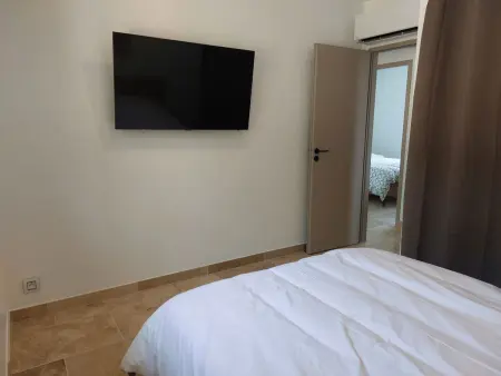 Lou Pantaia – Villa 95 m² piscine à Callas - Photo 23