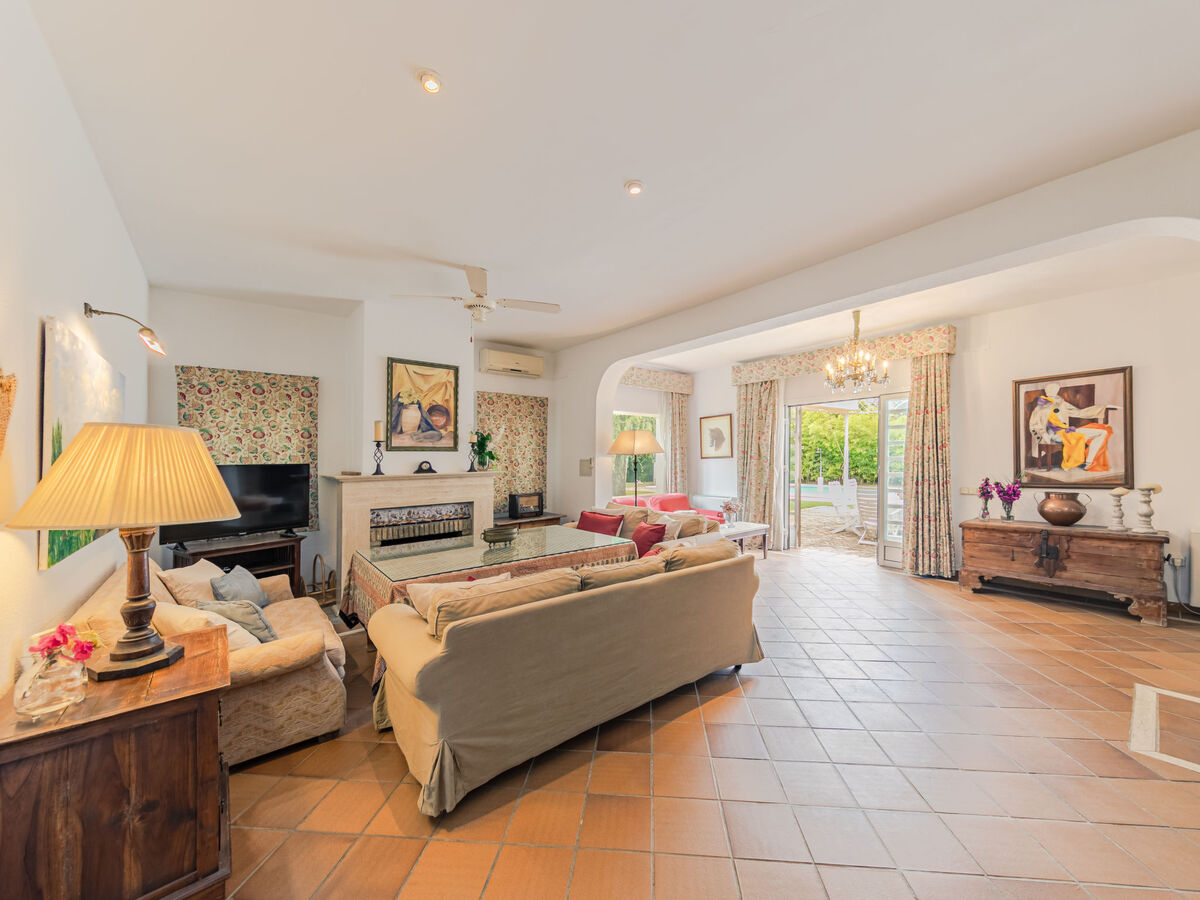 Villa Las Codornices – 325 m² avec piscine à Sanlúcar la Mayor - Photo 6