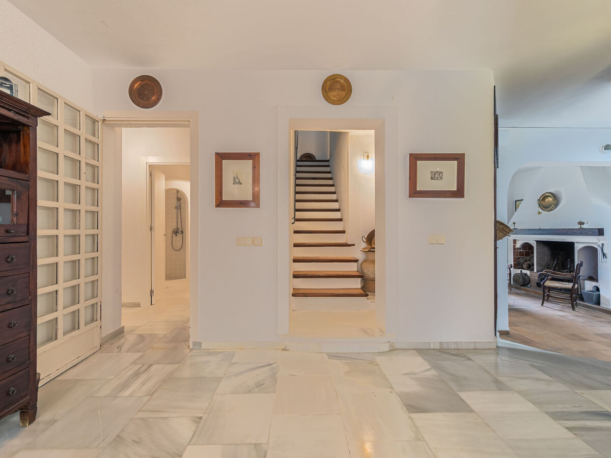 Villa Las Codornices – 325 m² avec piscine à Sanlúcar la Mayor - Photo 19