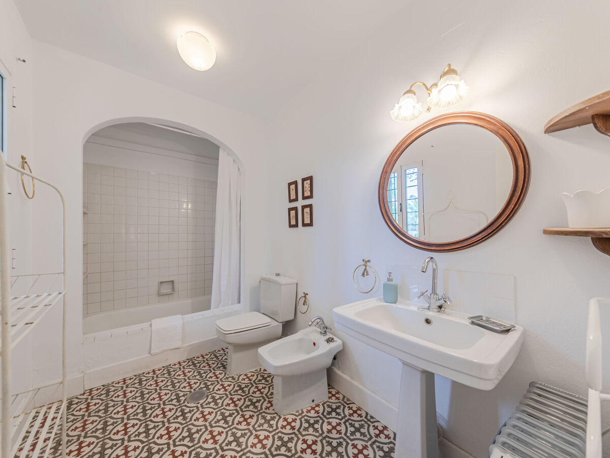 Villa Las Codornices – 325 m² avec piscine à Sanlúcar la Mayor - Photo 25