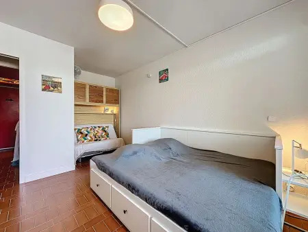 Studio 26 m² Marina, piscine et plage à 500 m : photo 9