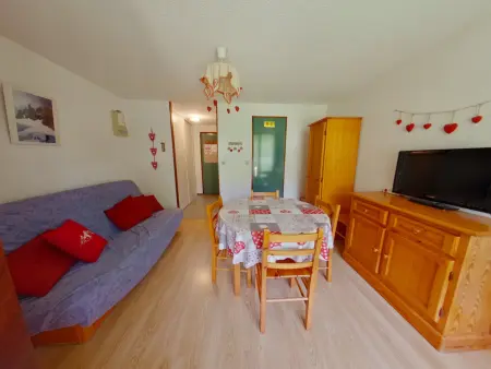 Studio 24 m² loggia Sud-Est aux Rousses : photo 6
