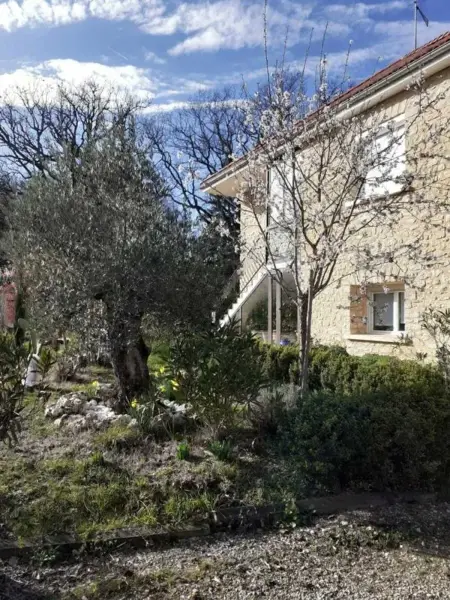 Appartement 2 chambres avec jardin clos à Saint-Geniès : photo 18