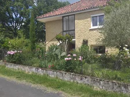 Appartement 2 chambres avec jardin clos à Saint-Geniès : photo 25