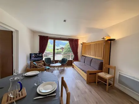 Appartement 4 pers. Praz-sur-Arly, balcon vue montagne : photo 6