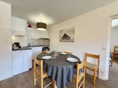 Appartement 4 pers. Praz-sur-Arly, balcon vue montagne : photo 7