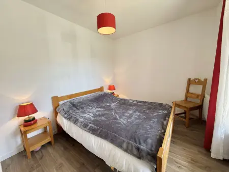 Appartement 4 pers. Praz-sur-Arly, balcon vue montagne : photo 11