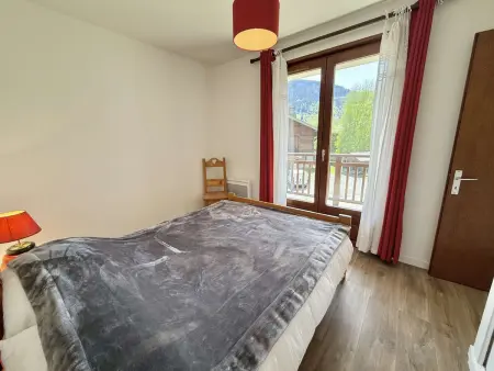 Appartement 4 pers. Praz-sur-Arly, balcon vue montagne : photo 14
