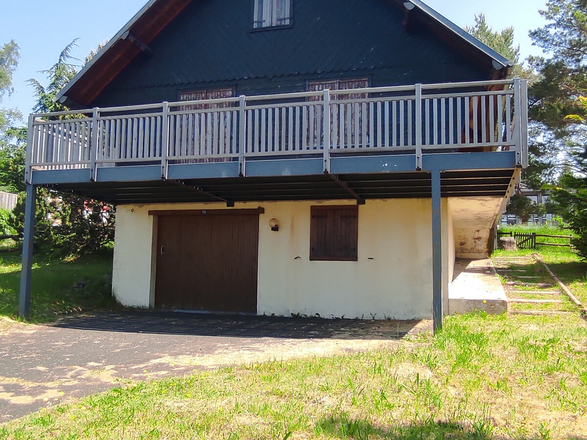 Chalet 10 pers. à Super Besse, balcon sud et grand terrain - Photo 1
