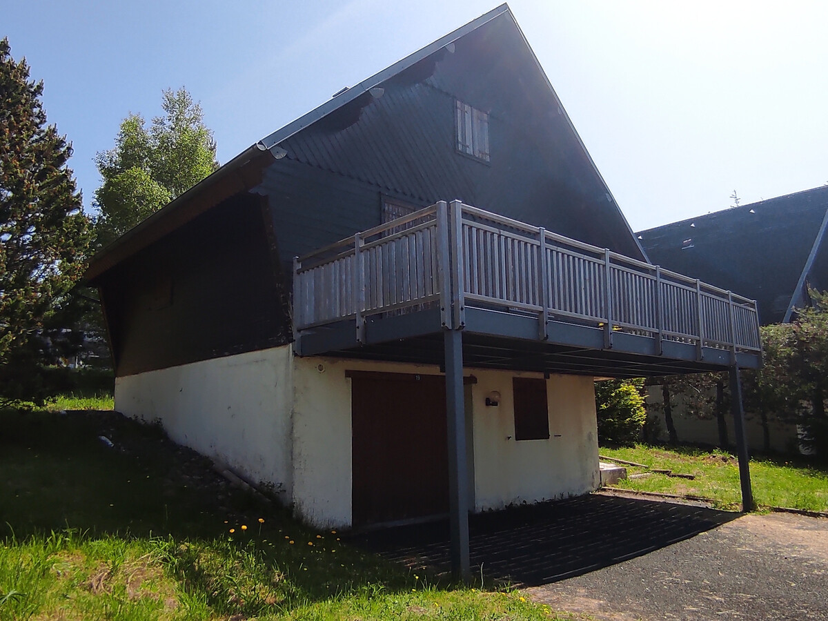 Chalet 10 pers. à Super Besse, balcon sud et grand terrain - Photo 12