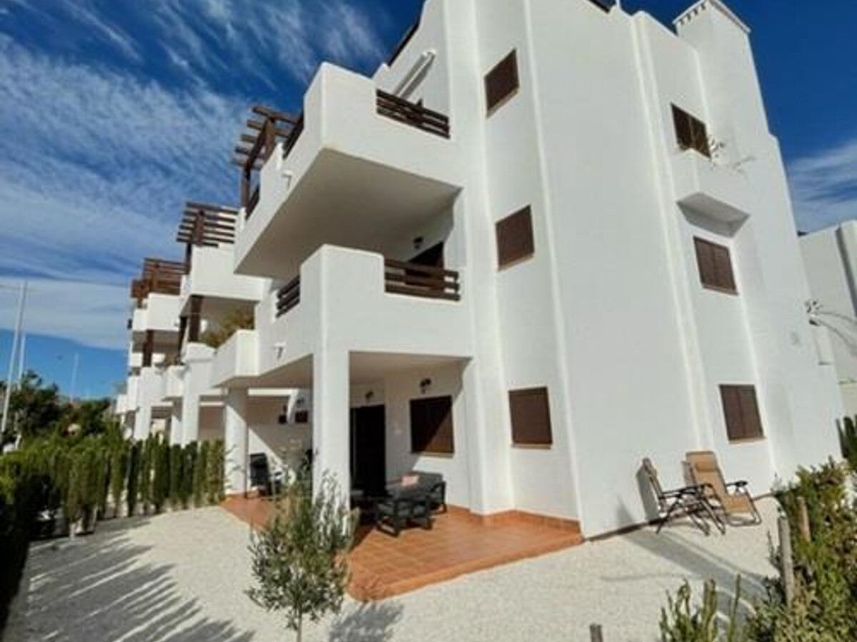 Appartement charmant avec piscine partagée à 500m de la plage - Photo 2