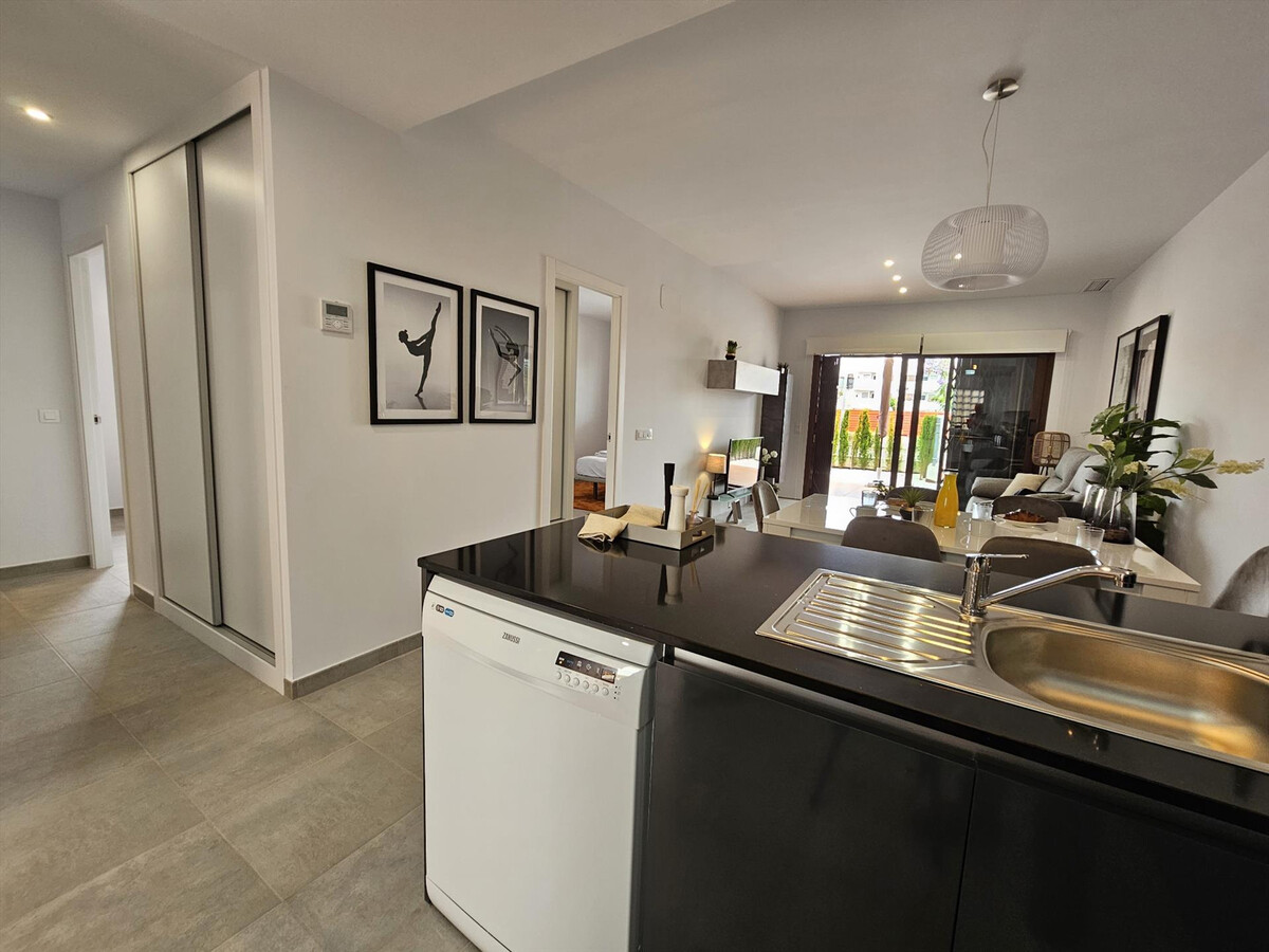 Appartement charmant avec piscine partagée à 500m de la plage - Photo 11