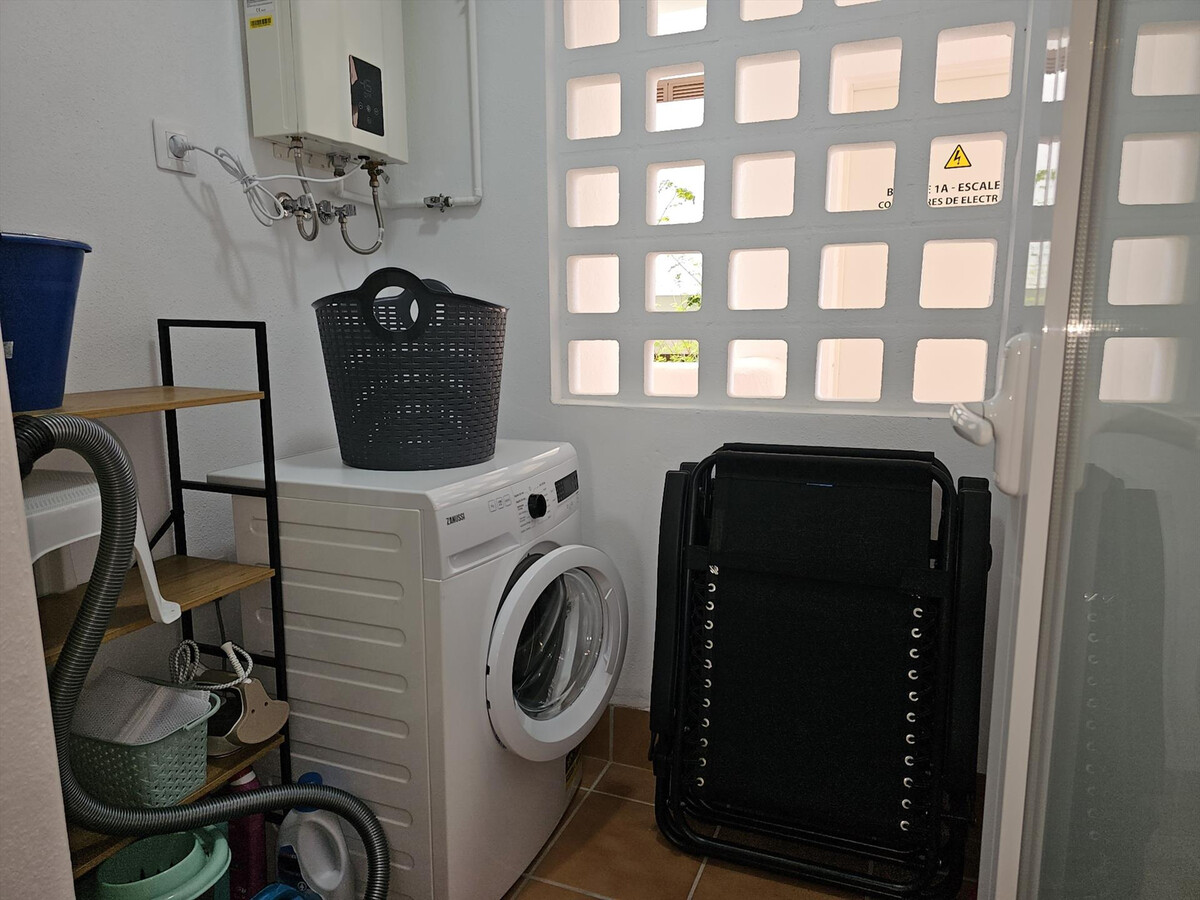 Appartement charmant avec piscine partagée à 500m de la plage - Photo 21