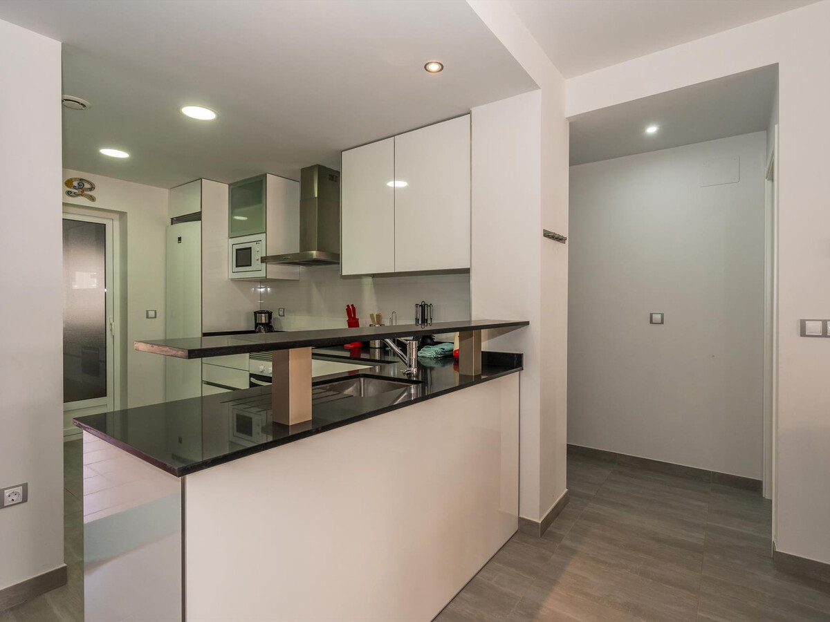 Appartement familial avec piscine commune près de la plage - Photo 9