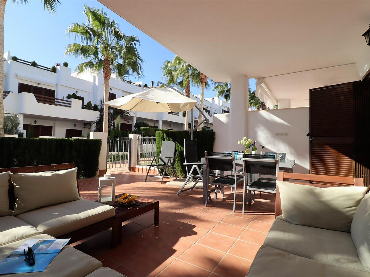 Appartement familial avec piscine commune près de la plage - Photo 18