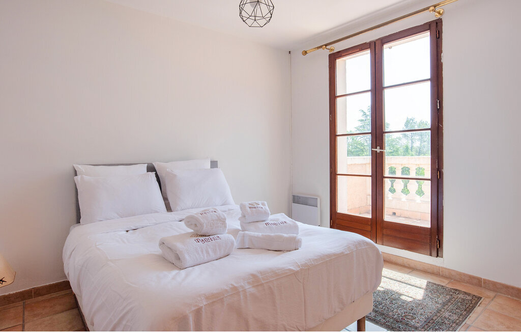 Maison 4 chambres avec piscine et jacuzzi à Saint-Maximin - Photo 21