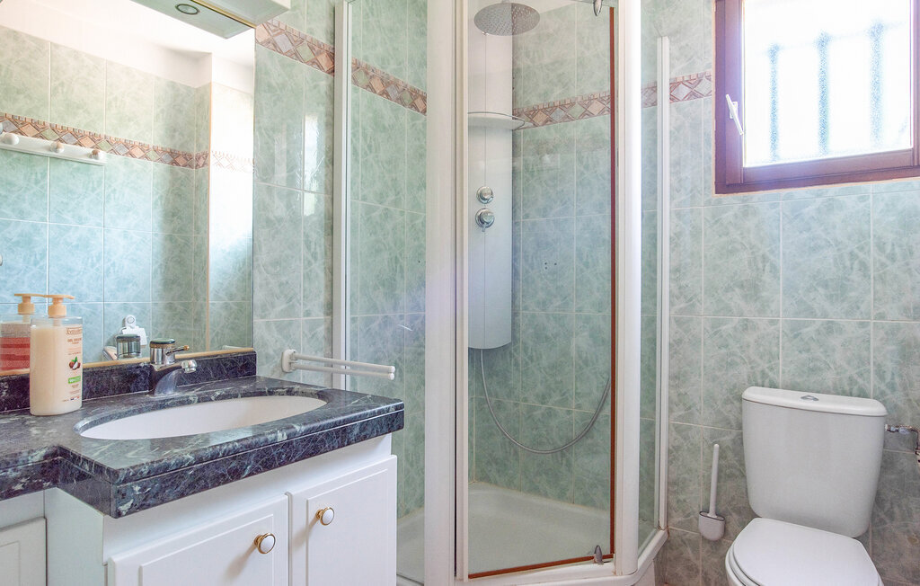 Maison 4 chambres avec piscine et jacuzzi à Saint-Maximin - Photo 23