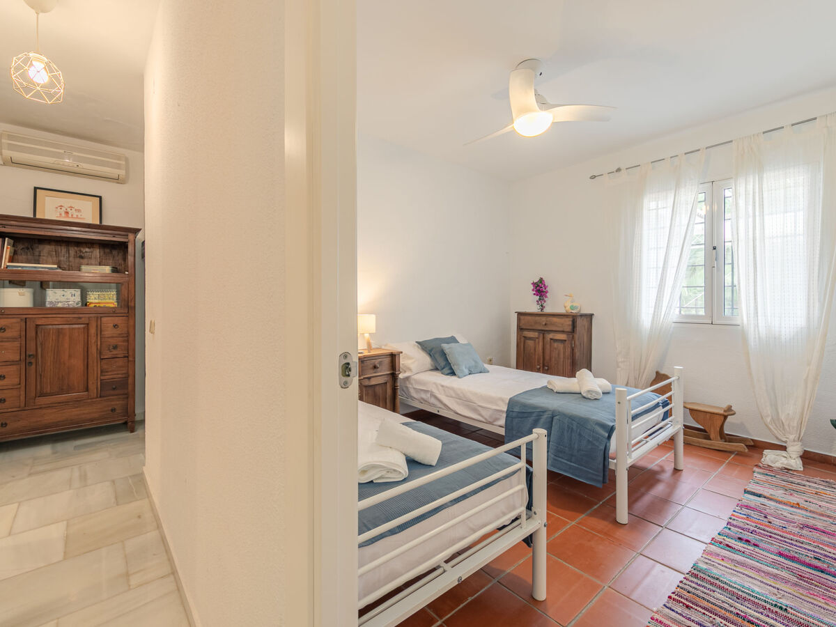 Villa Las Codornices – 500 m² et piscine à Sanlúcar la Mayor - Photo 28