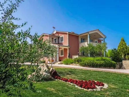 Villa Majmajola : maison 6 chambres avec piscine privée : photo 4