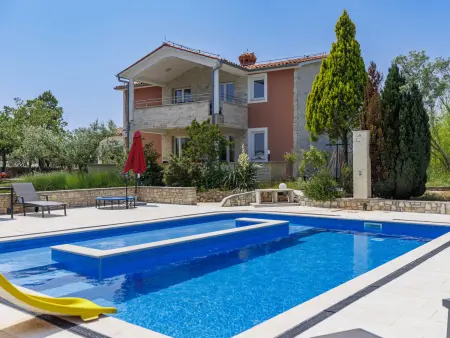 Villa Majmajola : maison 6 chambres avec piscine privée : photo 35