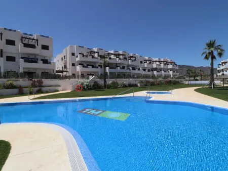 Appartement moderne à San Juan de los Terreros avec piscine et climatisation