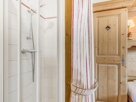 Appartement 6 pers, balcon SPA & piscine à Champagny-en-Vanoise : photo 13