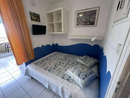 Studio cabine rénové avec vue mer au Grau-du-Roi, Port Camargue : photo 8