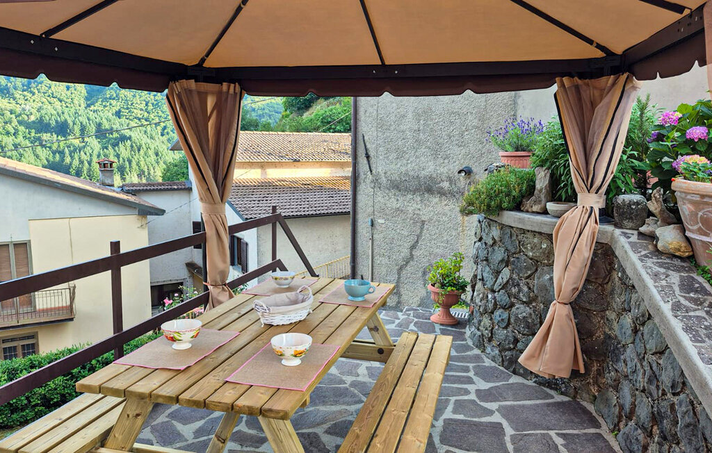 SISSI HOUSE, Appartement 6 personnes à Casciana di Camporgiano - Photo 2
