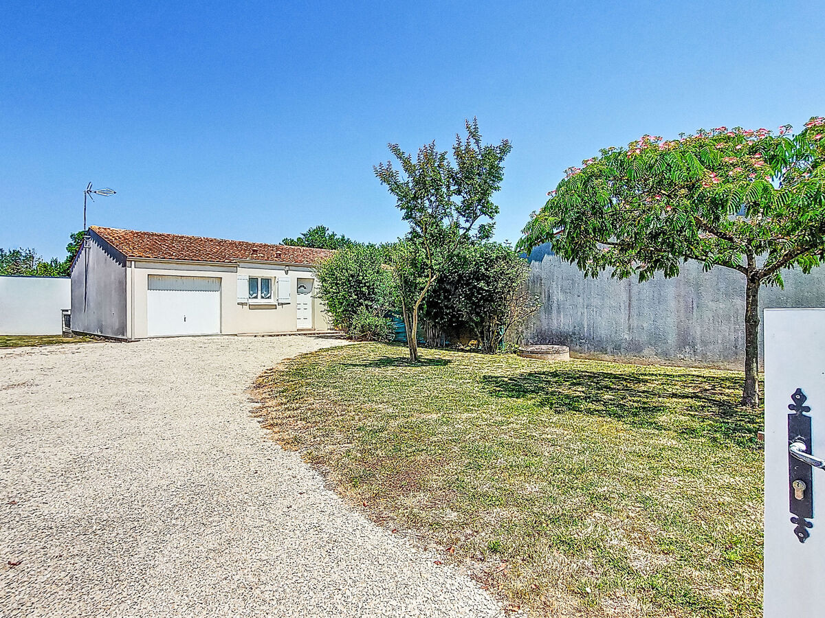 Maison 100 m² à Dolus-d'Oléron, jardin clos et terrasse - Photo 2