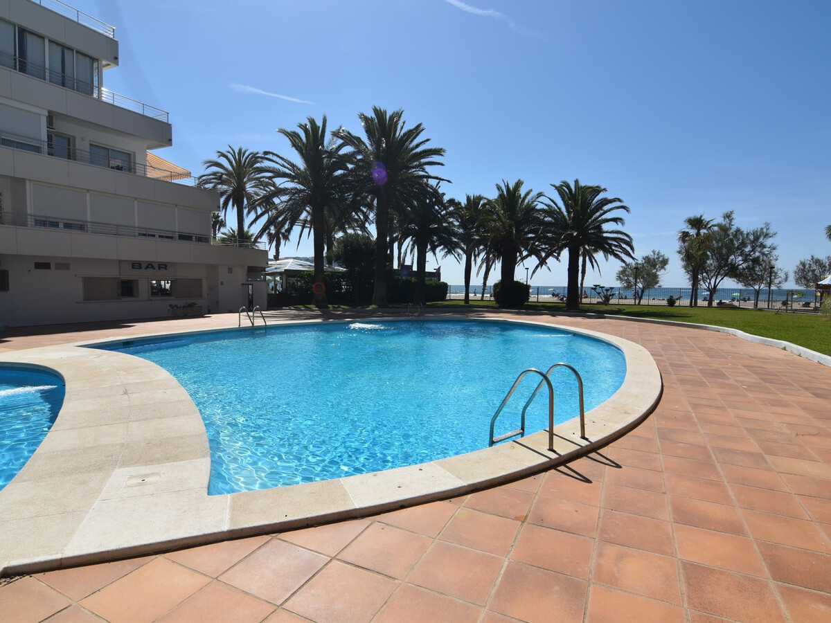 Studio rénové avec terrasse vue mer à 50m de plage - Photo 13