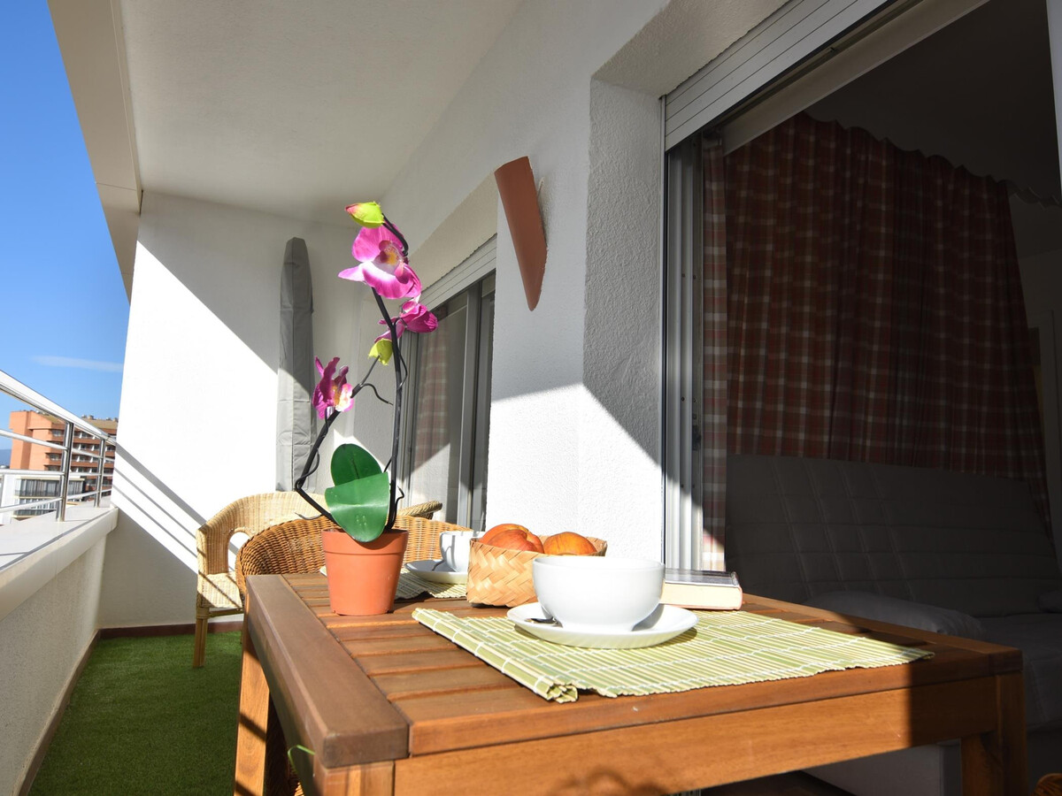 Studio rénové avec terrasse vue mer à 50m de plage - Photo 23