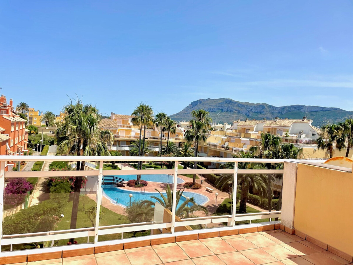 Duplex 2 chambres avec piscine et parking à Denia - Photo 1