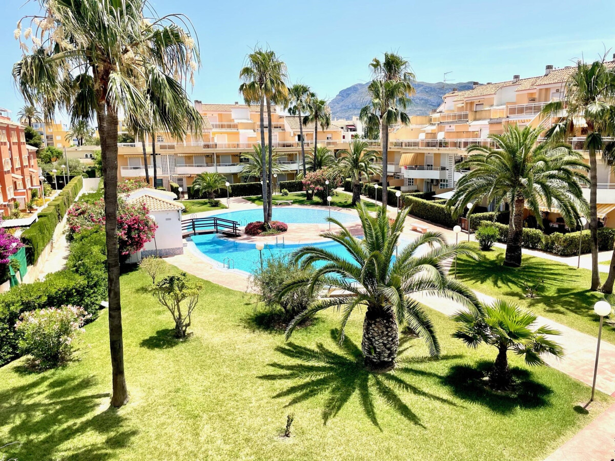 Duplex 2 chambres avec piscine et parking à Denia - Photo 9