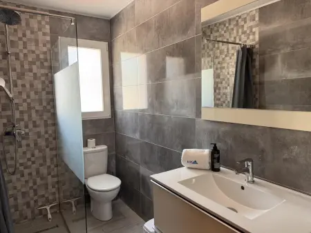 Villa spacieuse avec piscine privée et Wi-Fi à Oliva - Photo 9