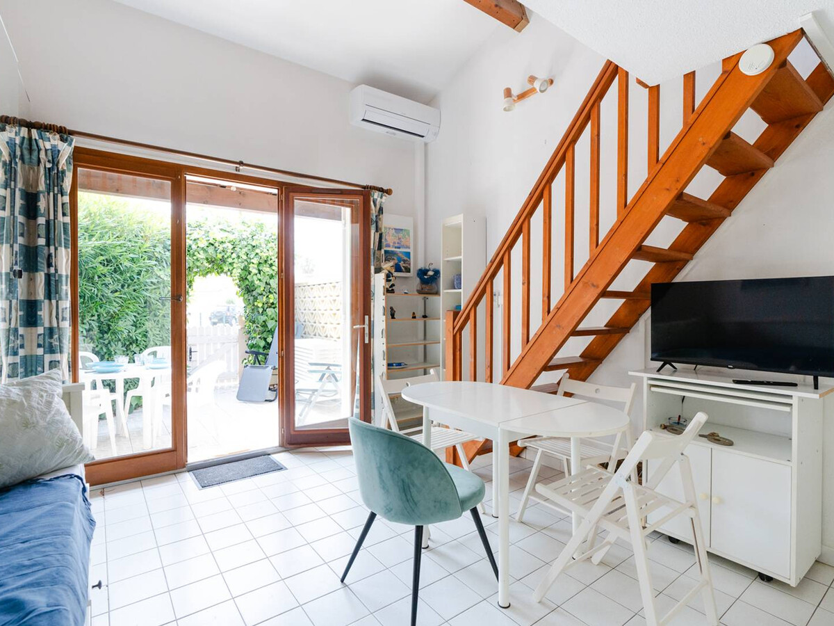 Pavillon 4 pers. mezzanine climatisé près plage Gruissan - Photo 10