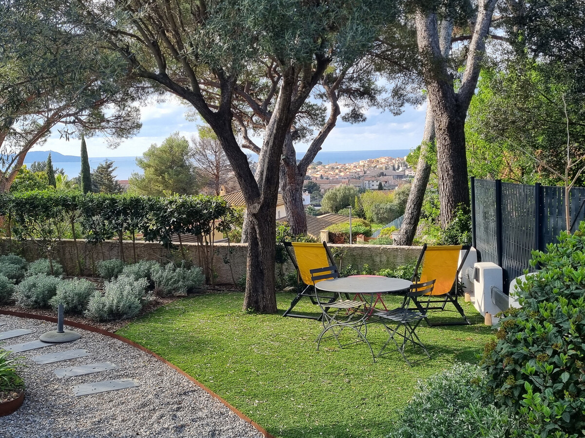 Villa 8 pers. avec piscine et vue mer à Carqueiranne - Photo 8