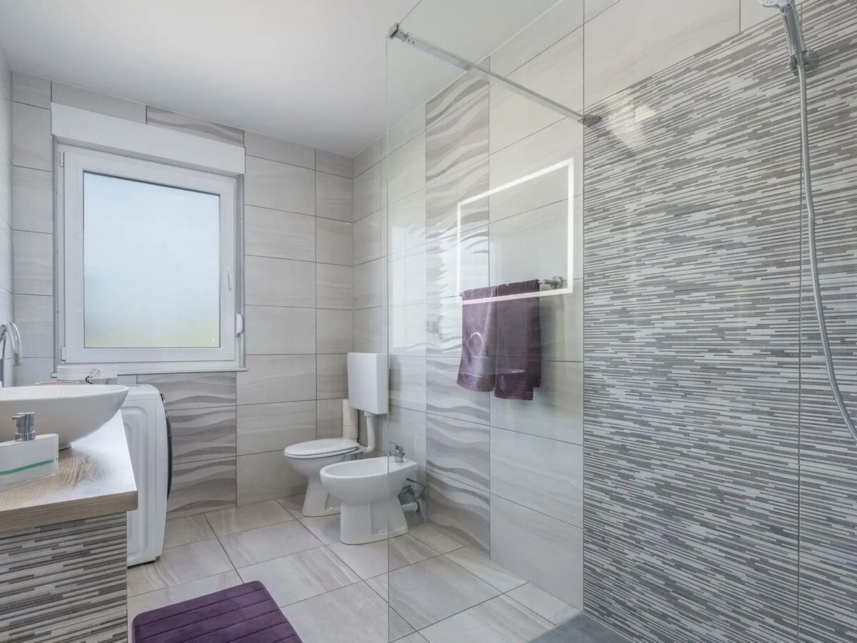 Maison Ljiljana avec piscine privée à Galižana - Photo 21