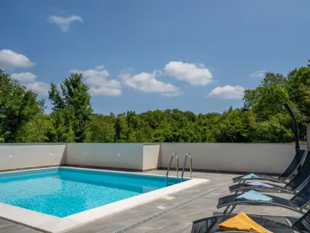Maison Fanuko avec piscine privée à Malinska : photo 30