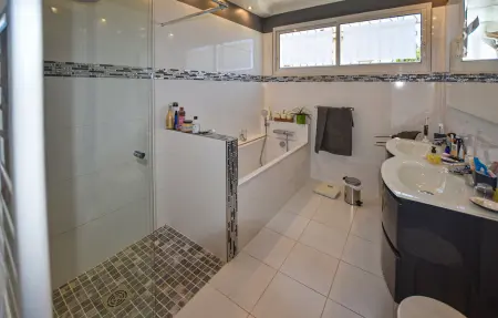 Maison avec piscine privée en Provence, Morières-lès-Avignon : photo 23